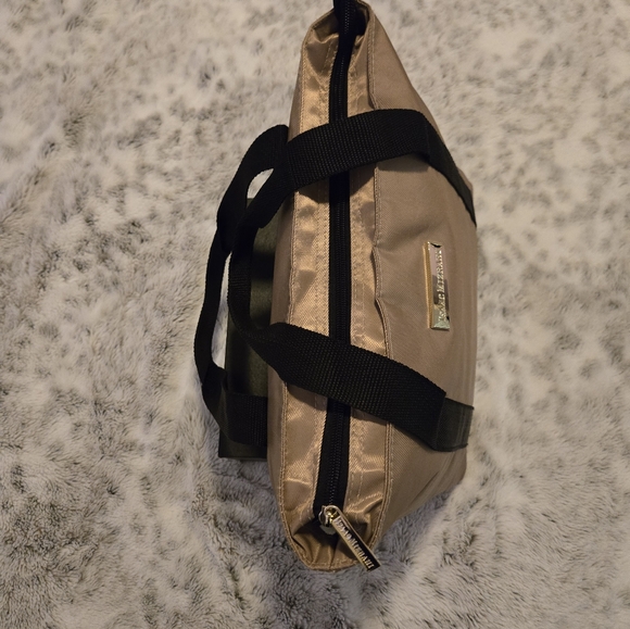 Isaac Mizrahi Insulated Gold Tote - Picture 6 of 14
